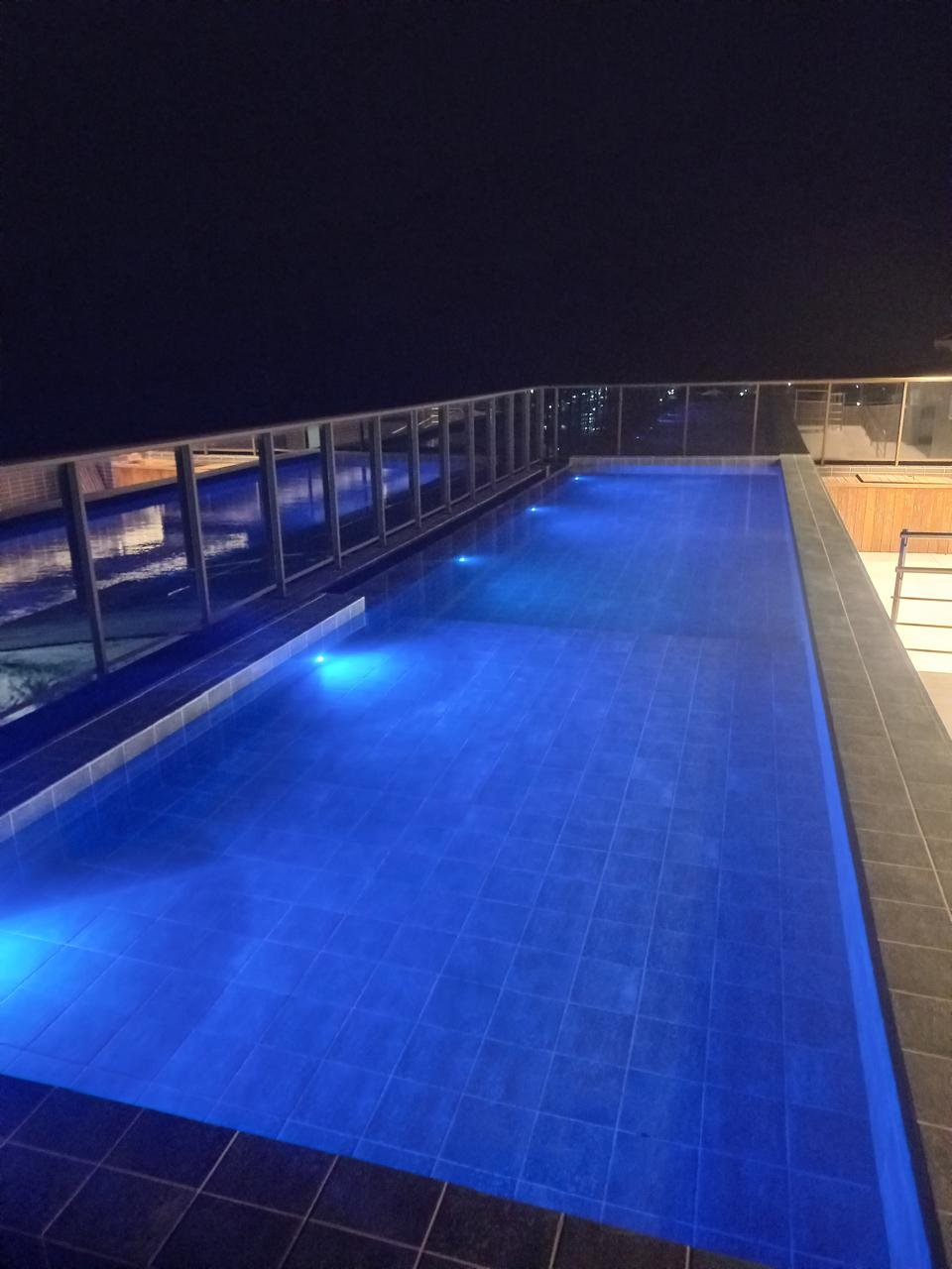 Iluminação de piscina